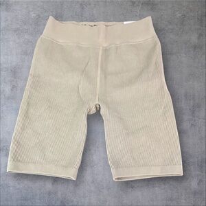 Calvin Klein Shorts Women's Large 7” Olive Performance Stretch HighWaist NWT 630